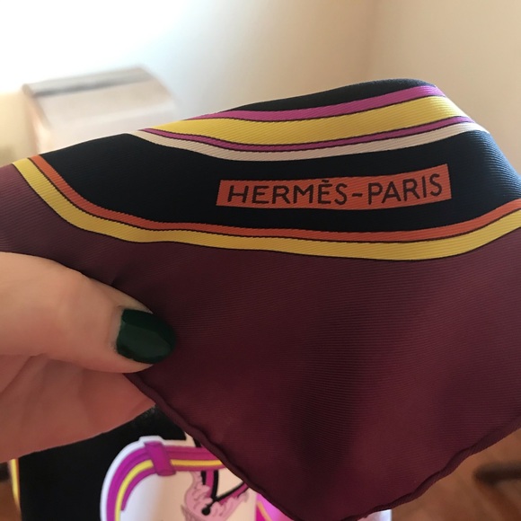 Hermès scarf - Picture 4 of 4